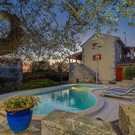 Divino By Istrialux *